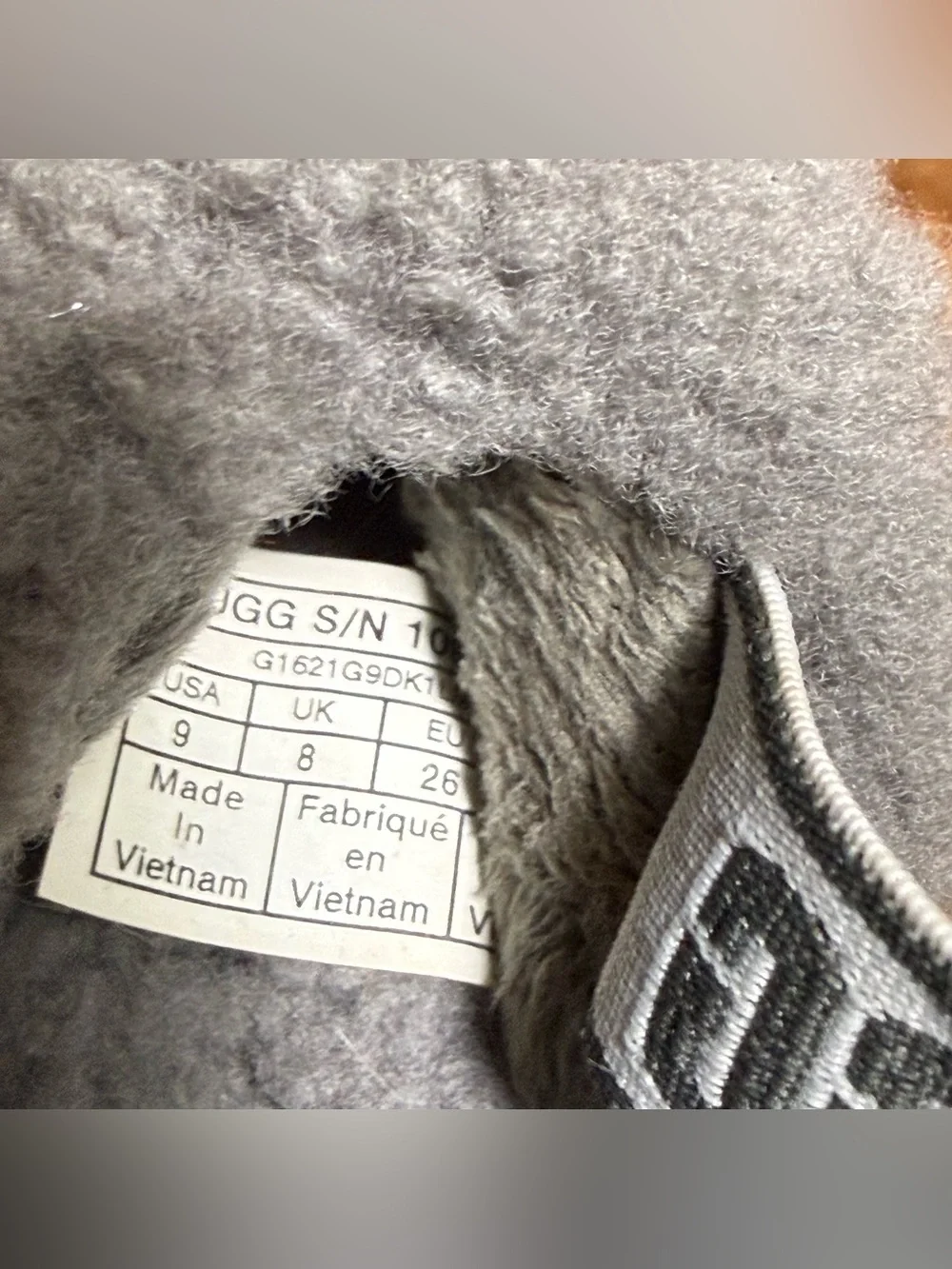 UGG Kids' Fluff Yeah Slide Slipper, Charcoal, 9 M US Toddler